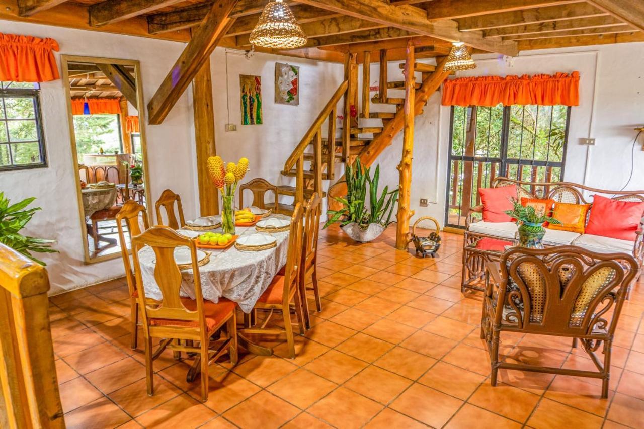 Los Naranjos Town Houses Exterior photo