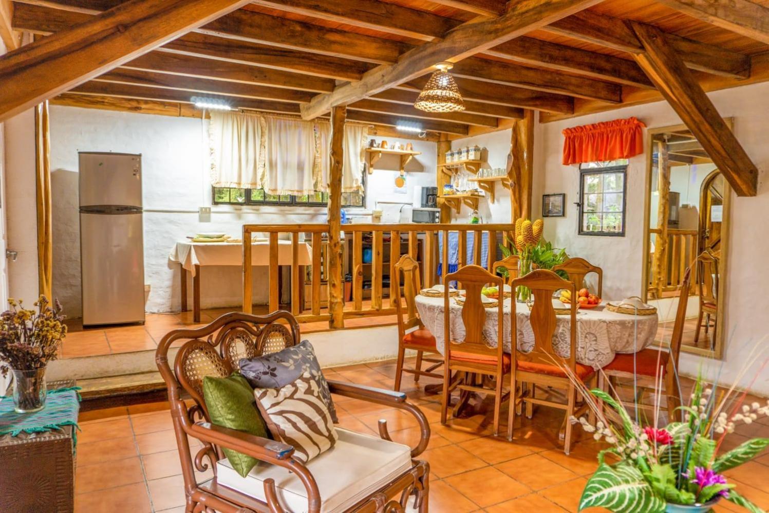 Los Naranjos Town Houses Room photo